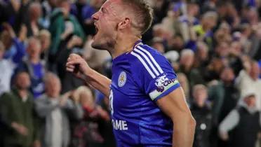 The historic English striker appeared at the start of the second half to score the equalizer