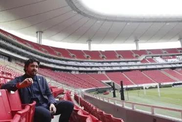 The pitch of Estadio Akron was also in awful conditions.