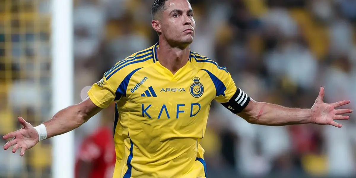 The Portuguese striker could have finished the match with four goals but the referee did not allow him to do so