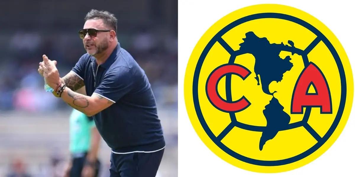 The Pumas coach is annoyed by this action by the referees with Club América