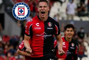 The striker has been sought after by the Celestes on several occasions but they have never managed to bring him to their ranks.