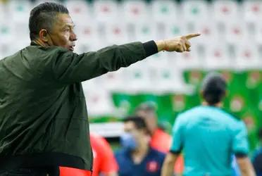 The team will be reinforced with approximately ten players, to aspire to ascend to the First Division.