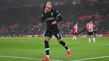 The Uruguayan striker responded to the critics with a very striking celebration