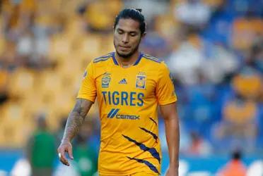 The young Mexican star sparked the rumors with a message on her Twitter account.