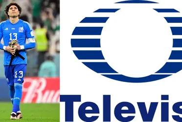 This is what the television station does to defend the goalkeeper of the Mexican National Team