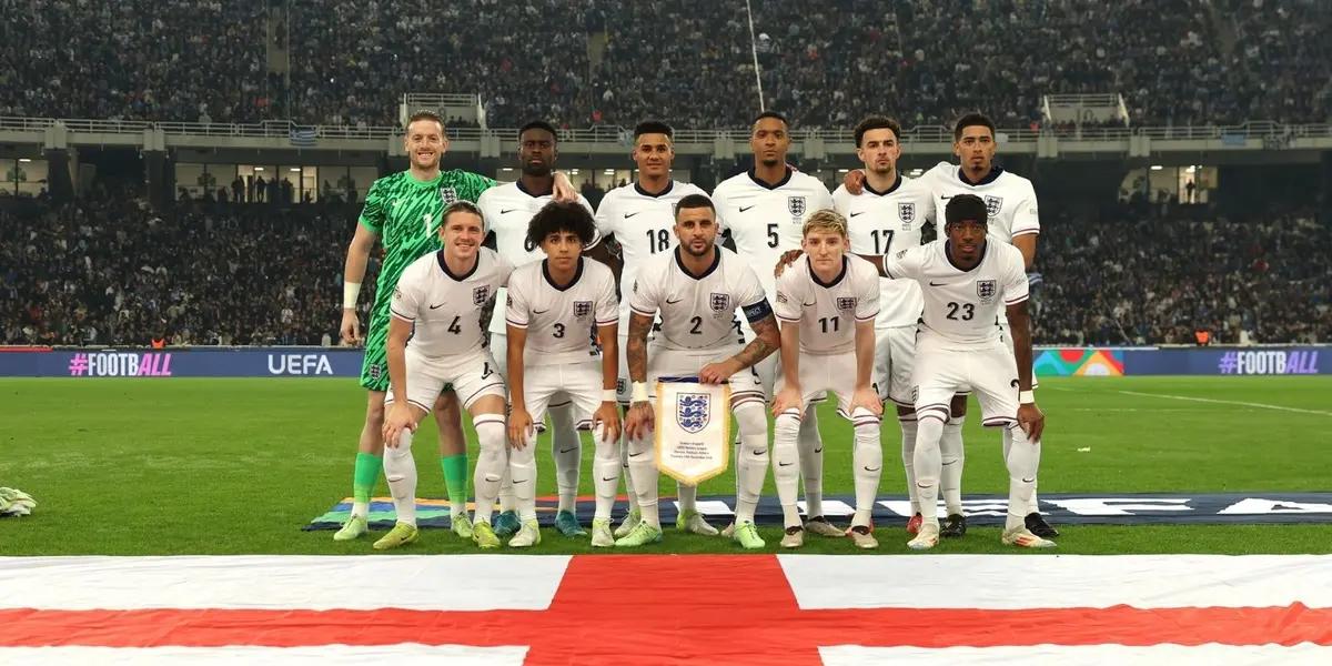 This player is shining with the national team even though part of his private life was aired.