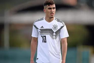This young prospect rejected Arsenal in the past and both Juventus and Liverpool are behind this talented attacking midfielder after his great performances at Bundesliga.