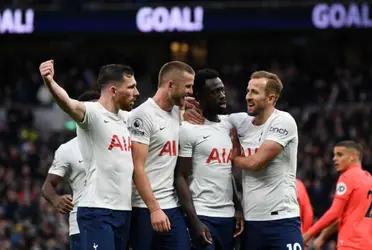 Which players will Conte field against Leicester City?