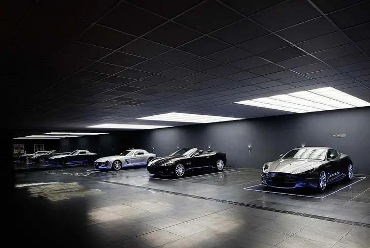 Garage&nbsp;for 15 cars. PHOTO: Pinterest