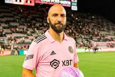 Gonzalo Higuaín retires from soccer at the end of the MLS season