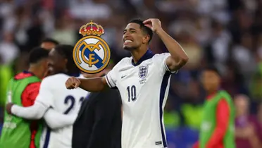 Jude Bellingham smiles as he wears the England jersey and the Real Madrid badge is next to him. (Source: Ben Jacobs X)