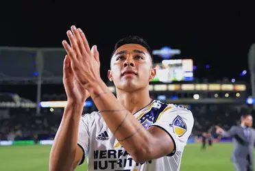 Julián Araujo, the young Los Angeles Galaxy's right back and one the best talents of the MLS, was born in the US but his parents are Mexicans.