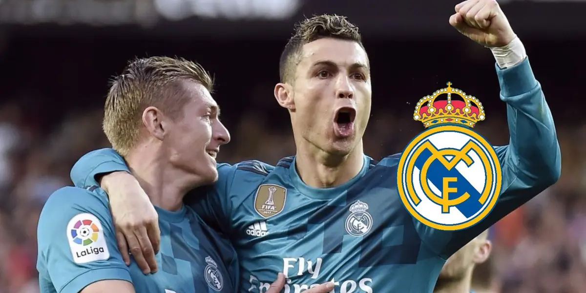 Toni Kroos and Cristiano Ronaldo celebrate together wearing the third kit of Real Madrid 2017/2018.